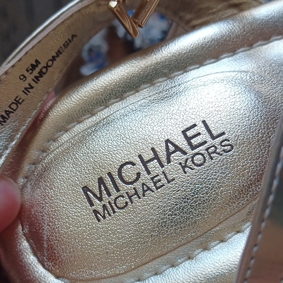 NEW Michael Kors Laci Gold crystal platform leather sandals Size 8.5 - Picture 14 of 16